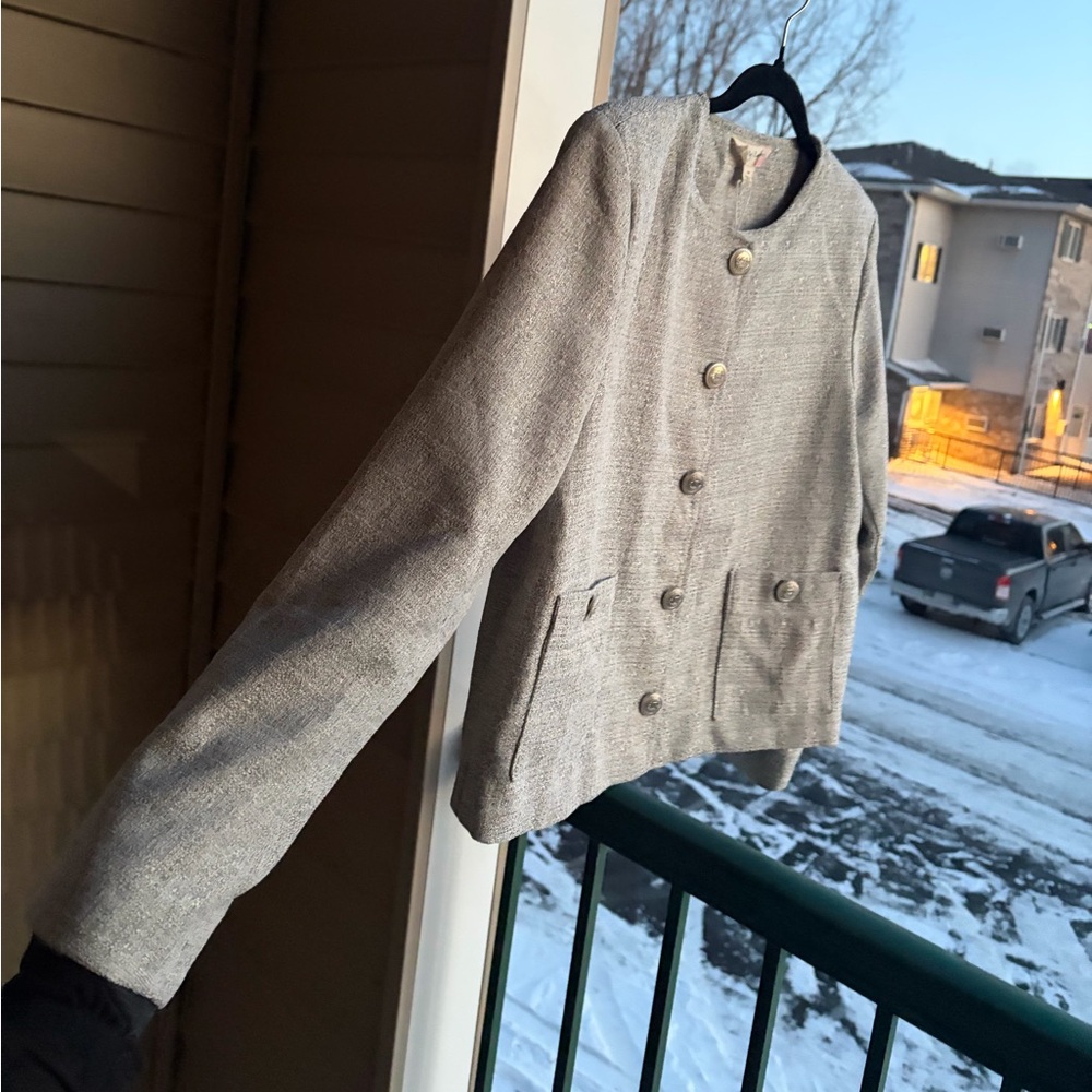 🆕 To My Lovers Gray Tweed Cropped Jacket Blazer Gold Crest Buttons Lined Size M - Picture 13 of 17